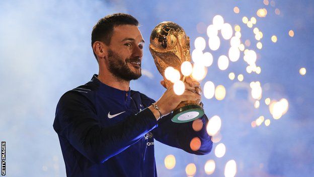 France celebrate winning the 2018 World Cup