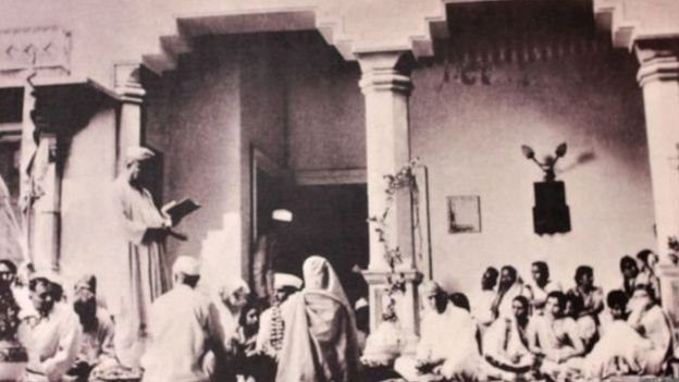 इंदिरा गांधी और फ़िरोज गांधी की शादी की दुर्लभ तस्वीर