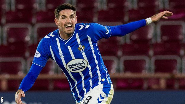 Kyle Lafferty in action for Kilmarnock