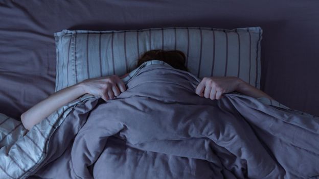 Combien De Temps Dure Une Paralysie Du Sommeil Paralysie du sommeil : Qu'est-ce que c'est et que dit la science sur