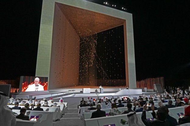 Sheekh Axmed iyo Baadari Francis ayaa waxa ay khudbado ka jeediyeen kulanka Abu Dhabi
