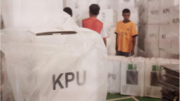 Persiapan pemilu di kantor KPU Flores Timur.