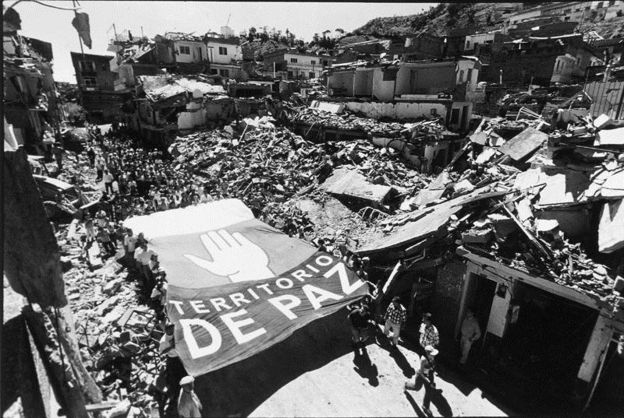 Bandera a favor de la paz