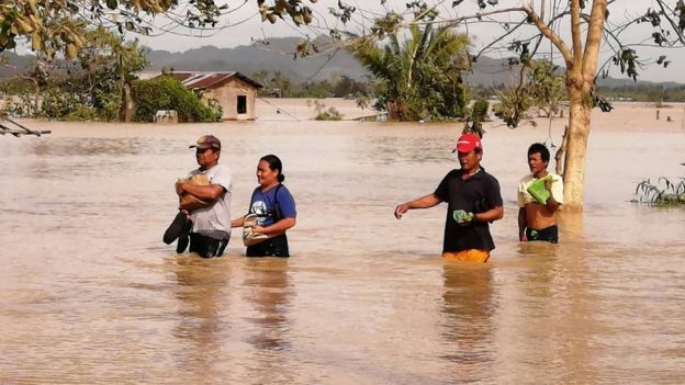 Inundaciones en la ciudad filipina de Ormoc.