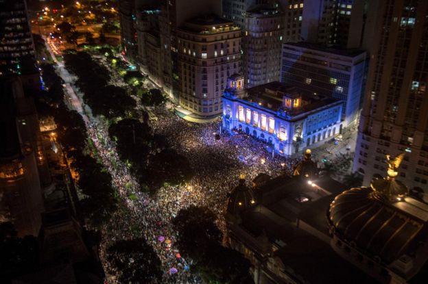 Masivas manifestaciones en Río de Janeiro