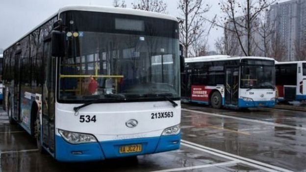 ভাইরাসের বিস্তার ঠেকাতে উহানের সব গণপরিবহন ব্যবস্থা বন্ধ করে দেয়া হয়েছে