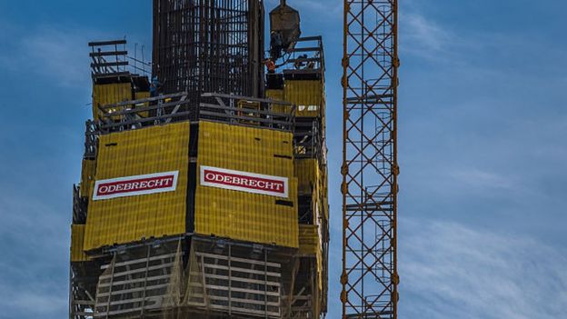 Placa da Odebrecht em Caicara Del Orinoco, Venezuela