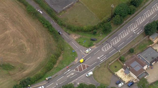 The crossroads of Ufton Lane and Lambdens Hill, near to Sulhamstead