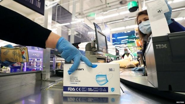 Coronavirus: Face coverings in England's shops to be compulsory from 24 July 2 Shop