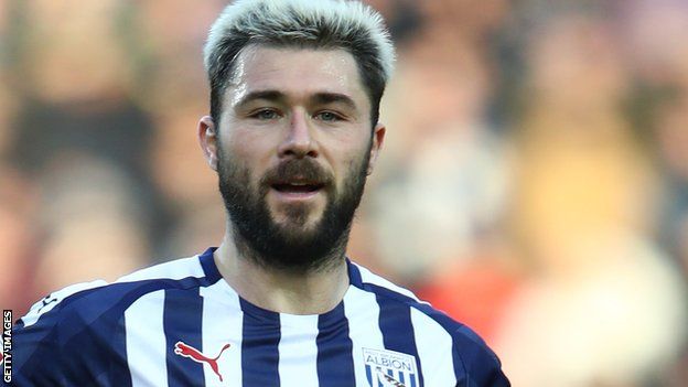 Charlie Austin: FA warn West Brom striker after social media comments ...