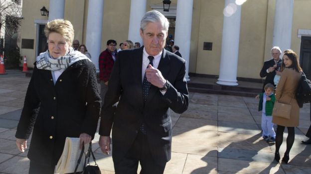 Ông Robert Mueller và vợ bà Ann Mueller xuất hiện ở Washington, DC sau khi ông vừa công bố kết luận cuộc điều tra Trump-Nga