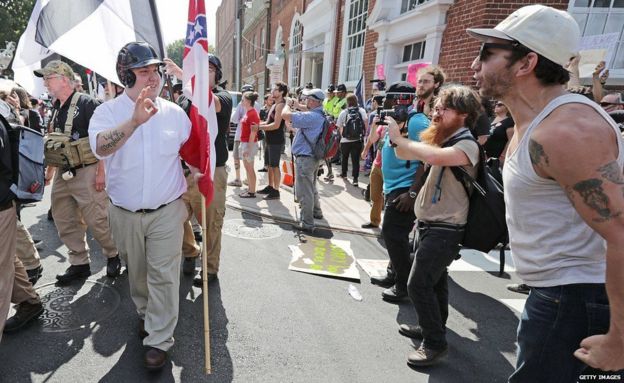 Pawai supremasi kulit putih