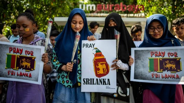 শ্রীলঙ্কার প্রতি সমবেদনা জানাতে ইন্দোনেশিয়ার ছাত্রীদের সমাবেশ