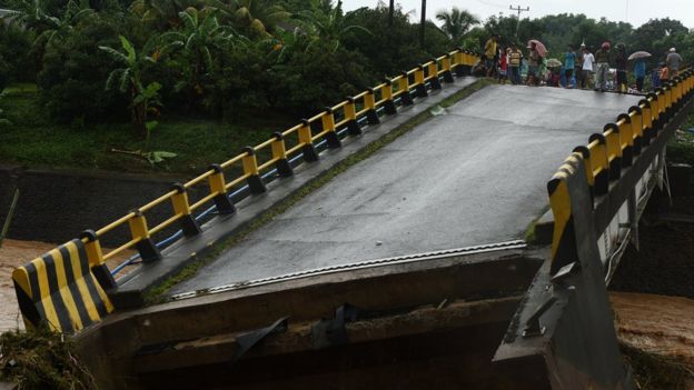 Banjir Sulawesi Selatan Terparah Dalam Satu Dekade Terakhir 59 Orang Meninggal Bbc News Indonesia 9243