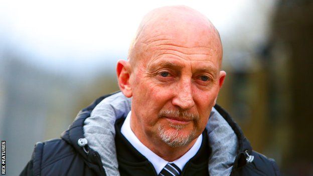 Grimsby manager Ian Holloway