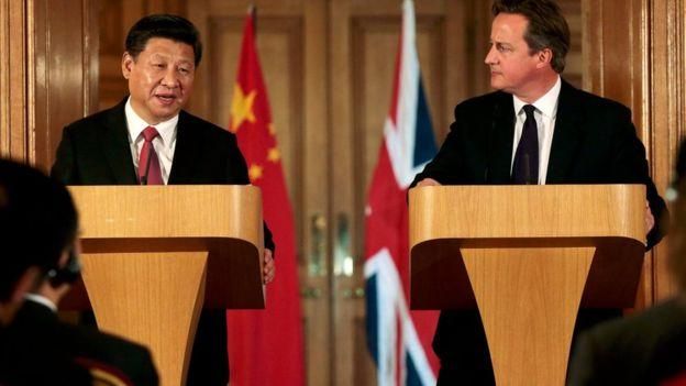 Xi Jinping and David Cameron at press conference
