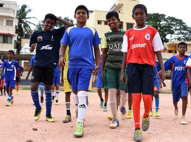 பெங்களூரில் தமிழர்களின் கால்பந்து சாம்ராஜ்யம் உருவான கதை