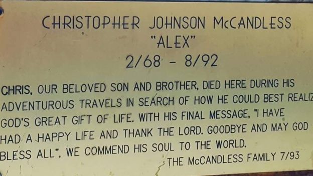 Una placa conmemorativa