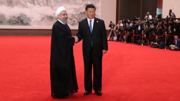 روحانی و شی