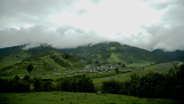 Why Bhutan's Sakteng Wildlife Sanctuary Is Disputed By China - BBC News