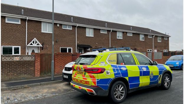 Toddler 'critical' after police arrest man in Shotton Colliery - BBC News