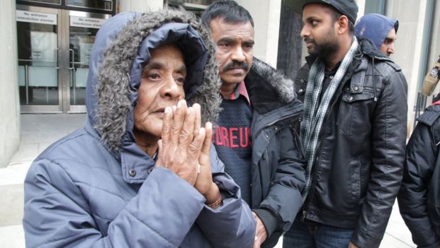 مادر یشنا کنگراتنم در بیرون از دادگاه به حکم قاتل پسرش چنین واکنش نشان داد