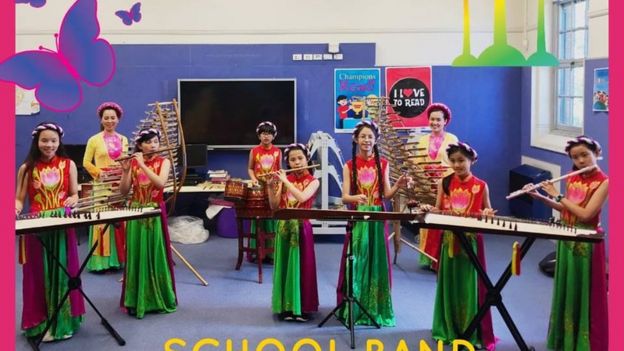 Ban nhạc dân tộc của trường Việt ngữ Inner West