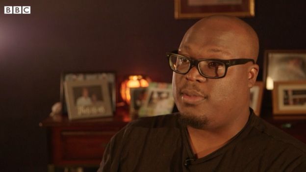 El votante demócrata KJ Kearney, de 37 años, cree que Harris ayudará a "centrar" los problemas que importan a los afroamericanos
