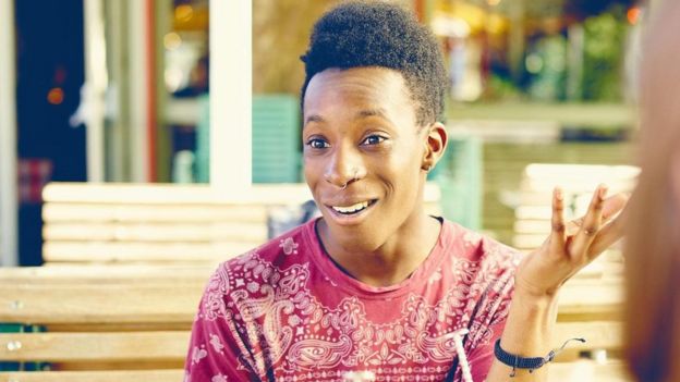 التحدث إلى النفس بصوت مسموع 