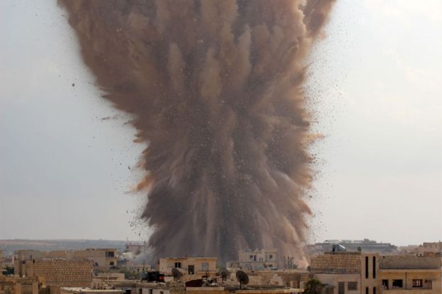 Explosão causada pelo Ahrar Al-Sham