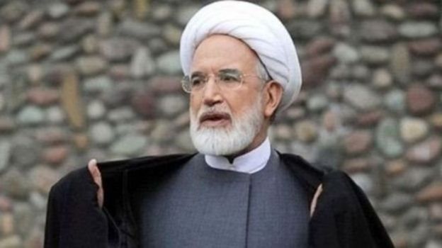 مهدی کروبی حدود دو ماه پیش در نامه‌ای به رهبر ایران از او خواست بار مسئولیت سیاست‌های سه دهه گذشته خود را بپذیرد