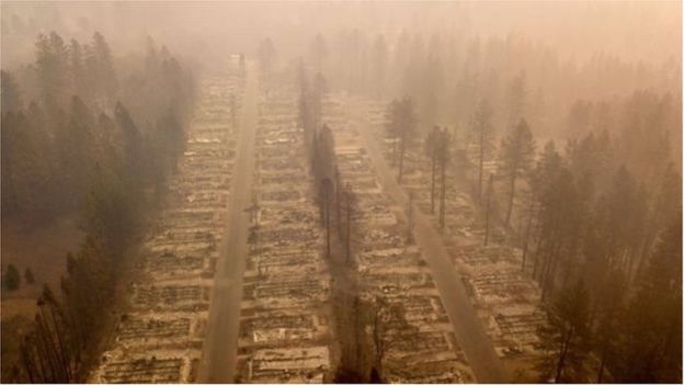 Thị trấn Paradise bị tàn phá nặng nề bởi cháy rừng