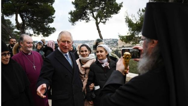 Prince Charles Visits Grandmother's Tomb On Jerusalem Visit - BBC News