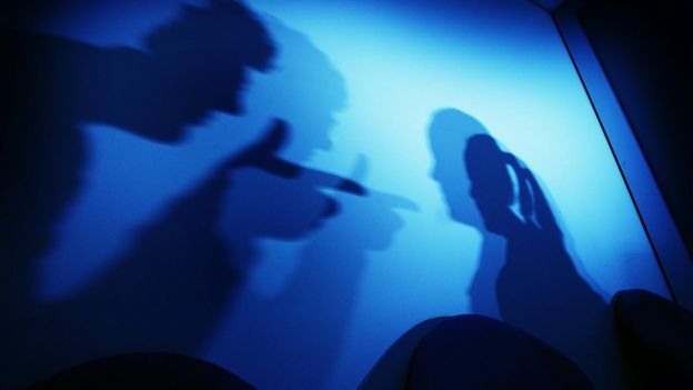 கோவையில் சிறுமியை கூட்டு வன்புணர்வு