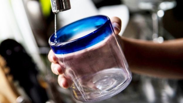 'நிலத்தடி நீரை உறிஞ்சுவதில் தமிழகம் முதலிடம்'