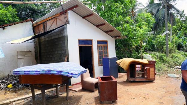 பல குடும்பங்கள் வீடுகளுக்கு திரும்பியுள்ளன