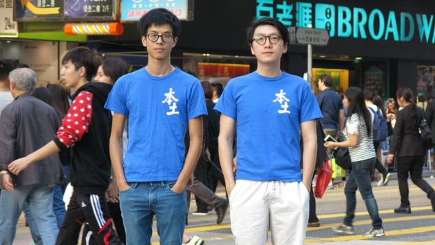 “本民前”的梁天琦(右)及黄台仰(左)(BBC中文网资料图片)