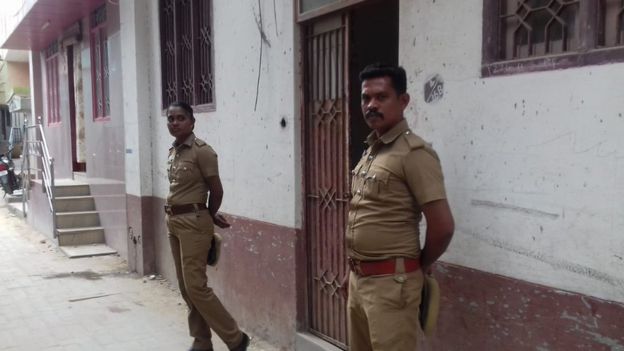 இலங்கை தாக்குதல்: தமிழகம் முழுவதும் என்.ஐ.ஏ சோதனை