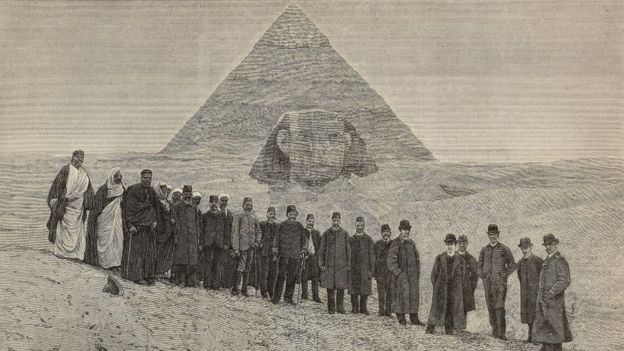 Старая фотография пирамид