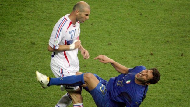 Zinedine Zidane y Marco Materrazzi