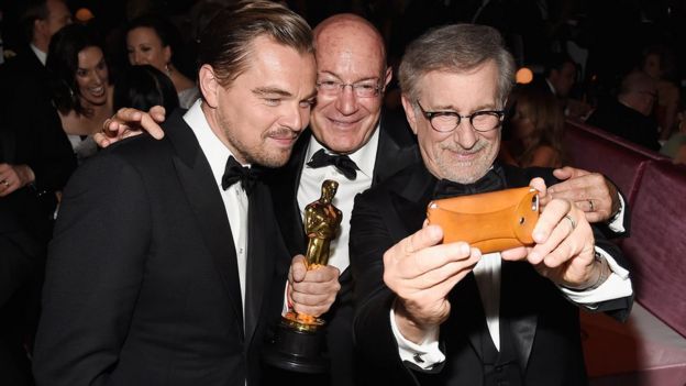 Actor Leonardo DiCaprio, winner of Best Actor for ‘The Revenant‘, Producer Arnon Milchan and Director Steven Spielberg