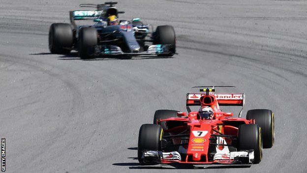 Lewis Hamilton and Kimi Raikkonen
