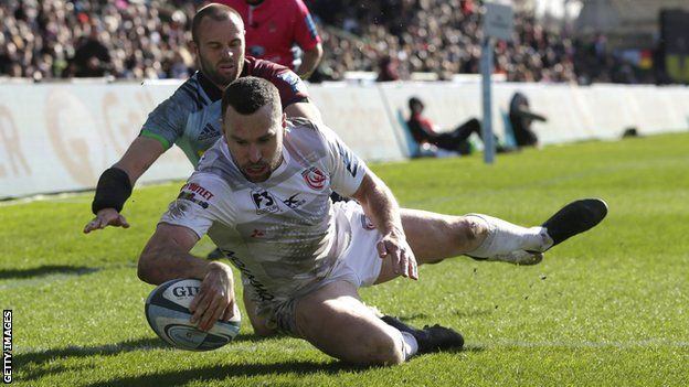 Tom Marshall scores a try for Gloucester against Harlequins