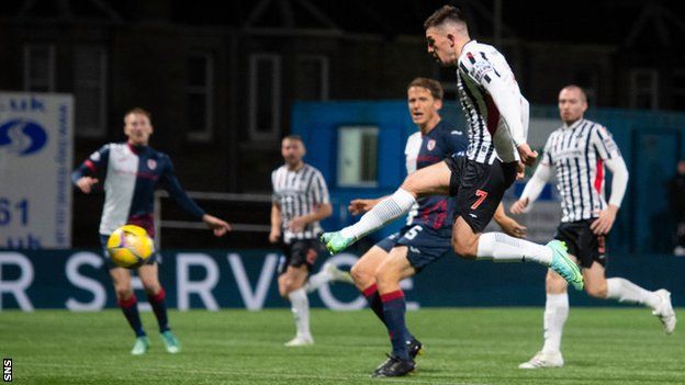 Dunfermline's Kevin O'Hara scores