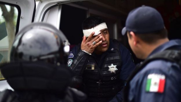 Policia mexicano herido.