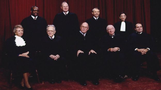 Miembros de la Corte Suprema en 1993.