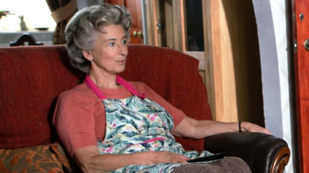 Maureen Lipman Joining Coronation Street - BBC News