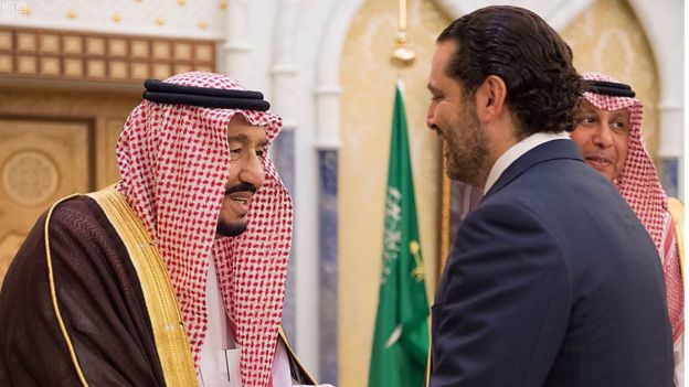Mr Hariri (R) meets Saudi King Salman bin Abdulaziz al-Saud - 6 November