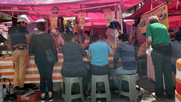 Casi en cada esquina de Ciudad de México se venden quesadillas de huitlacoche
