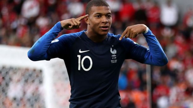 அர்ஜென்டினாவின் கேப்டன் மெஸ்ஸி மீது அதிக கவனம் இருந்த இந்த ஆட்டம், கிலியனை என்றுமே நினைவில் வைத்திருக்கும் ஆட்டமாக அமைந்துவிட்டது.